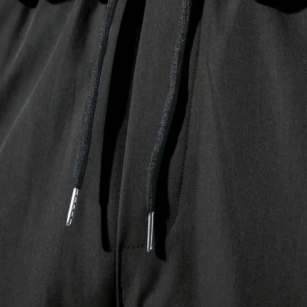 Cargohose – Schwarz – Kordelzug – Cargojogginghose – Herrenhose-Chaps Herrenmode