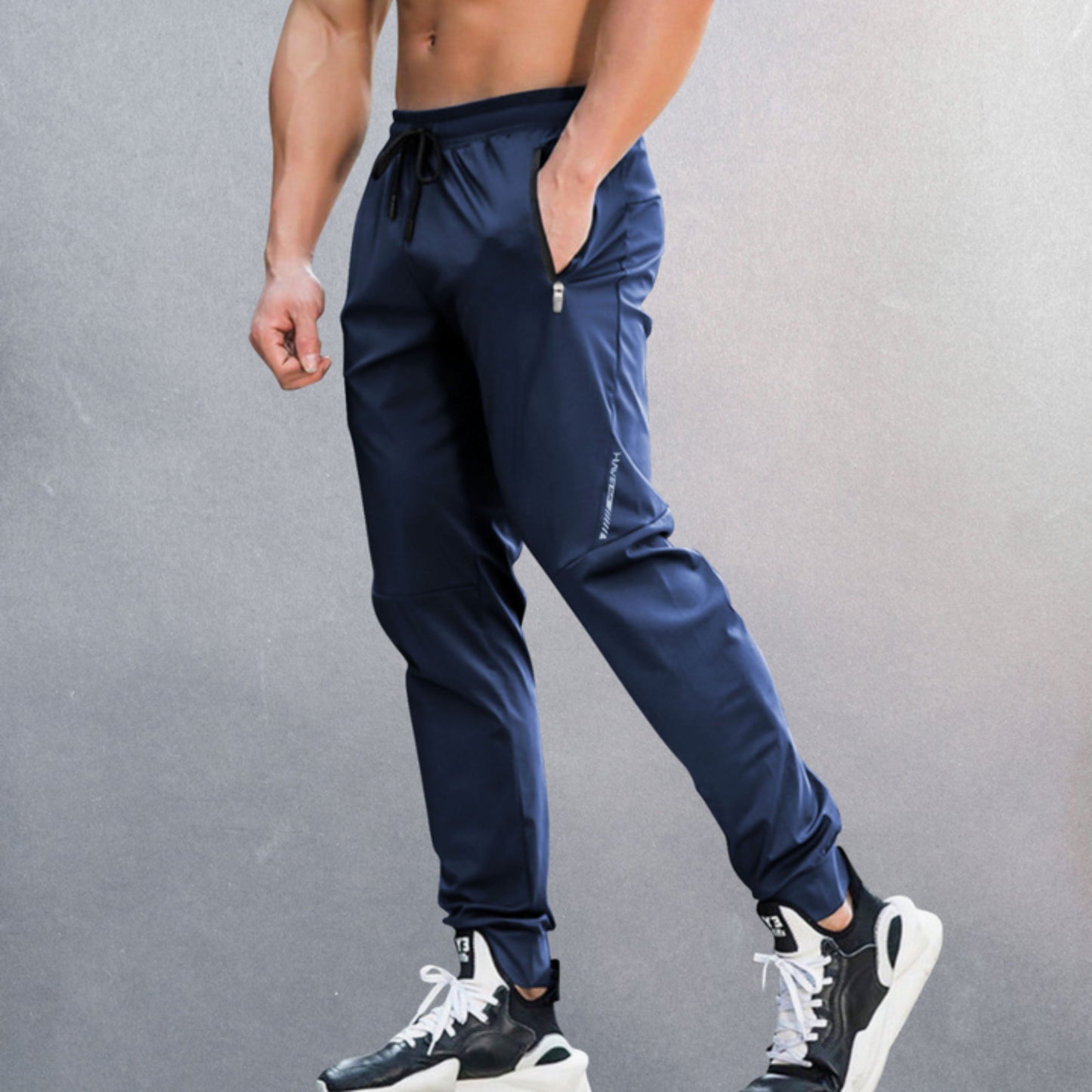 Jogginghose – Kordelzug – Leicht – Jogginghose – Activewear für Männer-Blau-S-Chaps Herrenmode