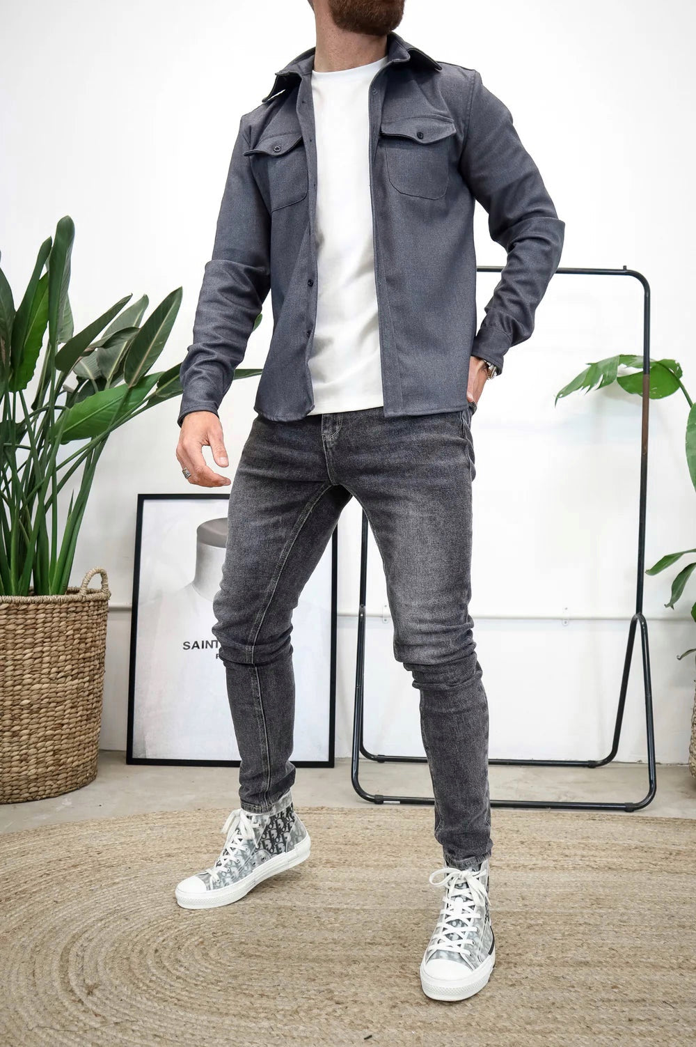 Overshirt – Langärmliges Herrenhemd mit Brusttaschen und Knöpfen-Chaps Herrenmode
