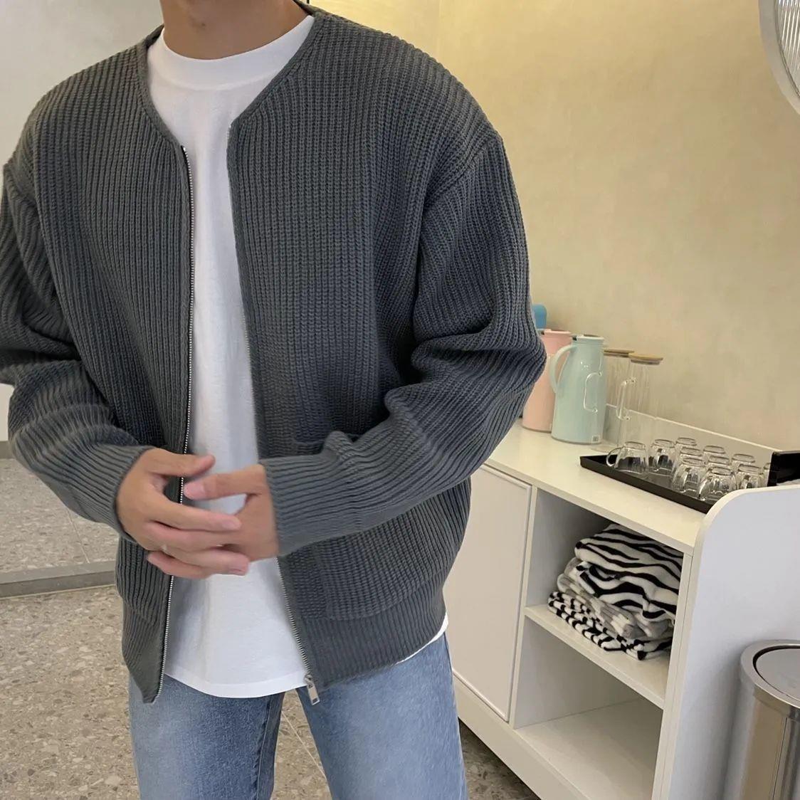 Strickjacke – Grob gestrickte Herrenjacke mit durchgehendem Reißverschluss und Taschen-Chaps Herrenmode