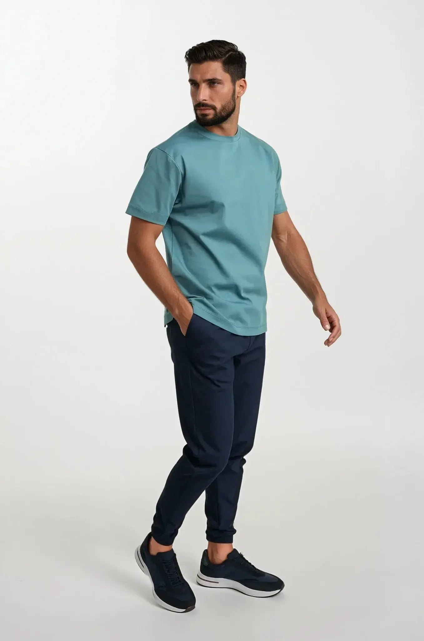 Türkisfarbenes T-Shirt – Einfaches Rundhals-T-Shirt für Männer-Chaps Herrenmode
