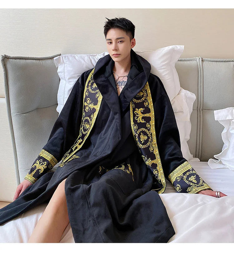Herrenbademantel – mit Kapuze – aus Samt – Luxusbademantel – Bademantel mit Handtuch-Chaps Herrenmode