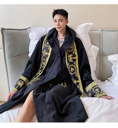 Herrenbademantel – mit Kapuze – aus Samt – Luxusbademantel – Bademantel mit Handtuch-Chaps Herrenmode