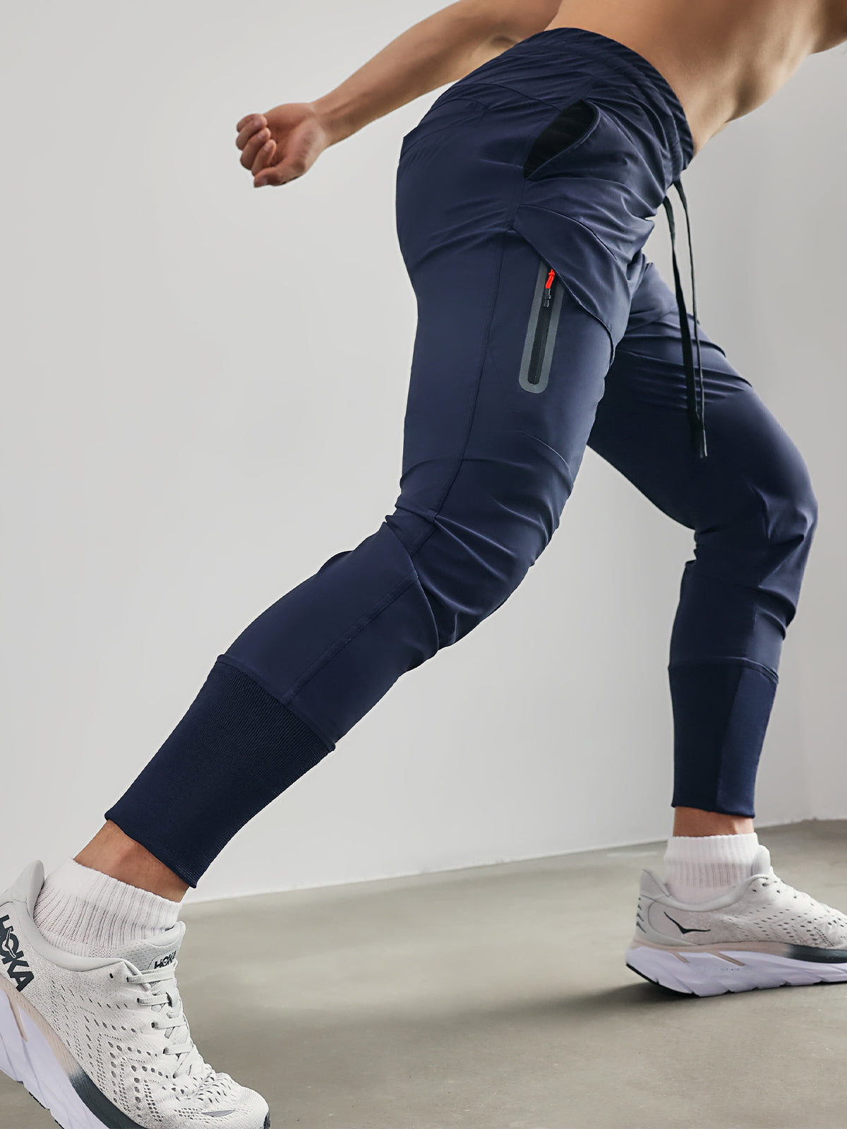 Jogginghose – Herren-Jogginghose mit elastischem Bund und Stretchanteil-Chaps Herrenmode