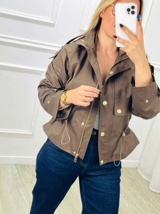 Kurze Trenchcoat-Jacke - Taille mit Kordelzug - Herbst - Kurzer Trenchcoat - Damenjacke-Chaps Herrenmode
