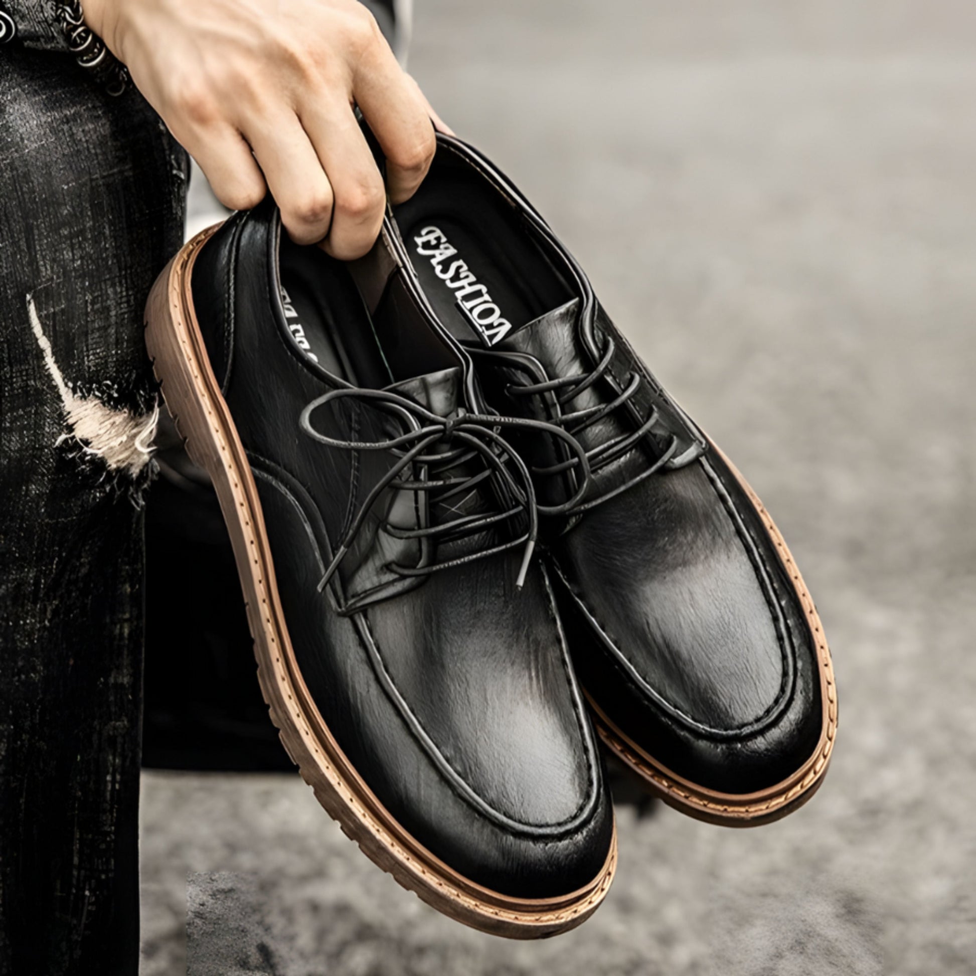 Lederschuhe – Herren, schwarzbraune Schnürschuhe im Chunky-Oxford-Stil-Chaps Herrenmode