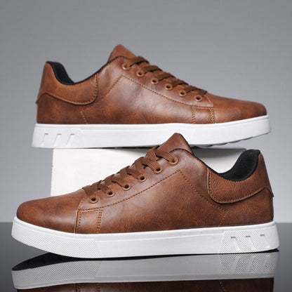 Ledersneaker – ergonomische Schnürschuhe für Herren-Chaps Herrenmode