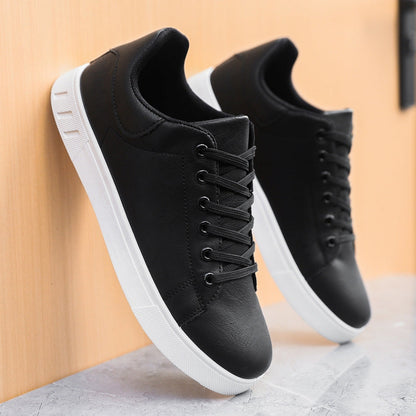 Ledersneaker – ergonomische Schnürschuhe für Herren-Chaps Herrenmode