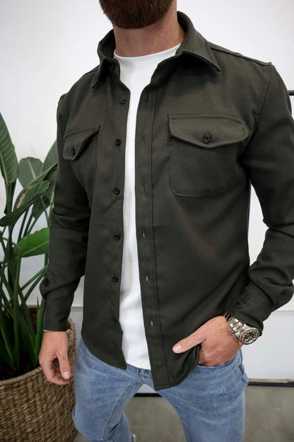 Overshirt – Langärmliges Herrenhemd mit Brusttaschen und Knöpfen-Chaps Herrenmode