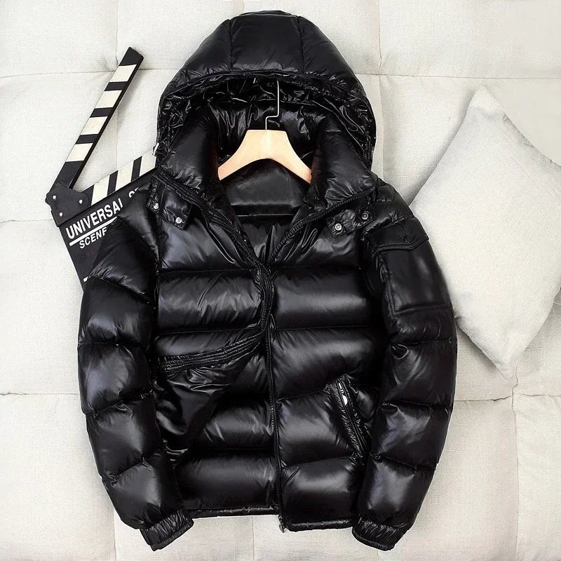 Puffer Jacke | Kurz | Mit Kapuze | Glänzende Herren-Daunenjacke | Winterjacke für Herren-Schwarz-M-Chaps Herrenmode
