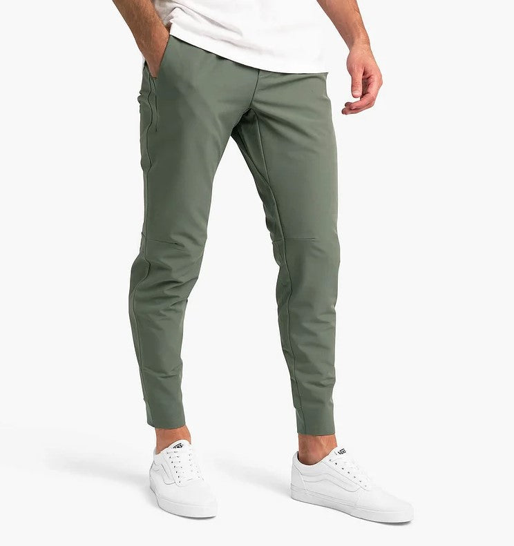 Stretch-Hose | Elastische Taille | Winddicht | Slim-Fit-Jogginghose | Herrenhose-Salbei-XS-Chaps Herrenmode