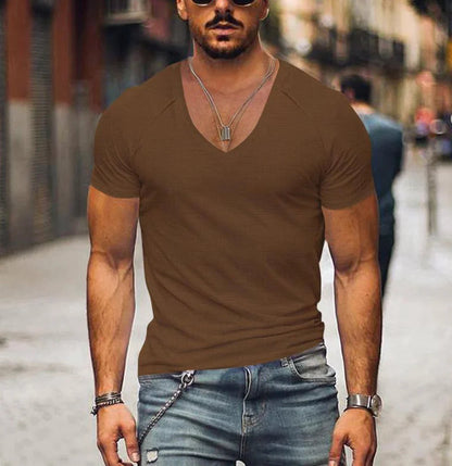 T-Shirt - Kurzärmelige Herren T-Shirts mit V-Ausschnitt und schmaler Passform-Braun-XS-Chaps Herrenmode