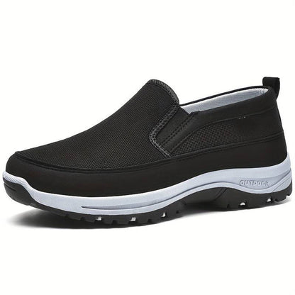 Wanderschuhe - Bequeme Herrenschuhe mit dicker Sohle zum Reinschlüpfen-Schwarz-38-Chaps Herrenmode