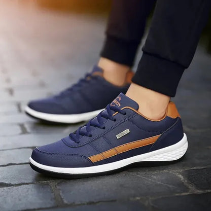 Wanderschuhe – Herren-Sneaker für jeden Tag mit ergonomischem Schnürverschluss-Chaps Herrenmode